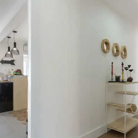 4bdr Flat W/ Unobstructed City Views By Ondjo 아파트